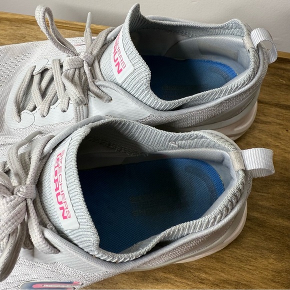 Skechers Go Run Glide-Step Flex Radar running shoes in light grey - Picture 8 of 11
